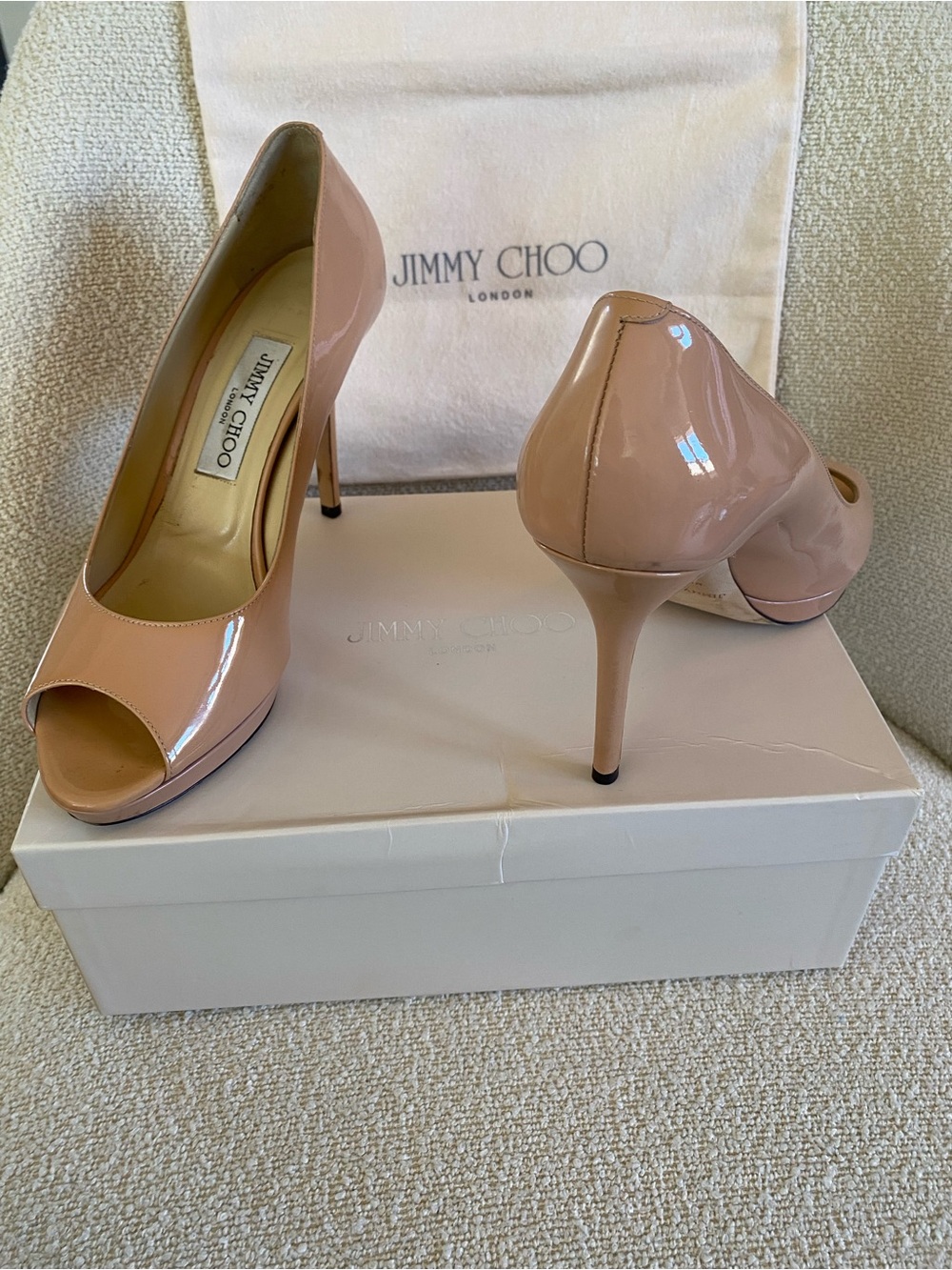 🛍️ Authentic Jimmy Choo Luna Patent Leather Peep-Toe Pumps - Blush (Size 38.5)